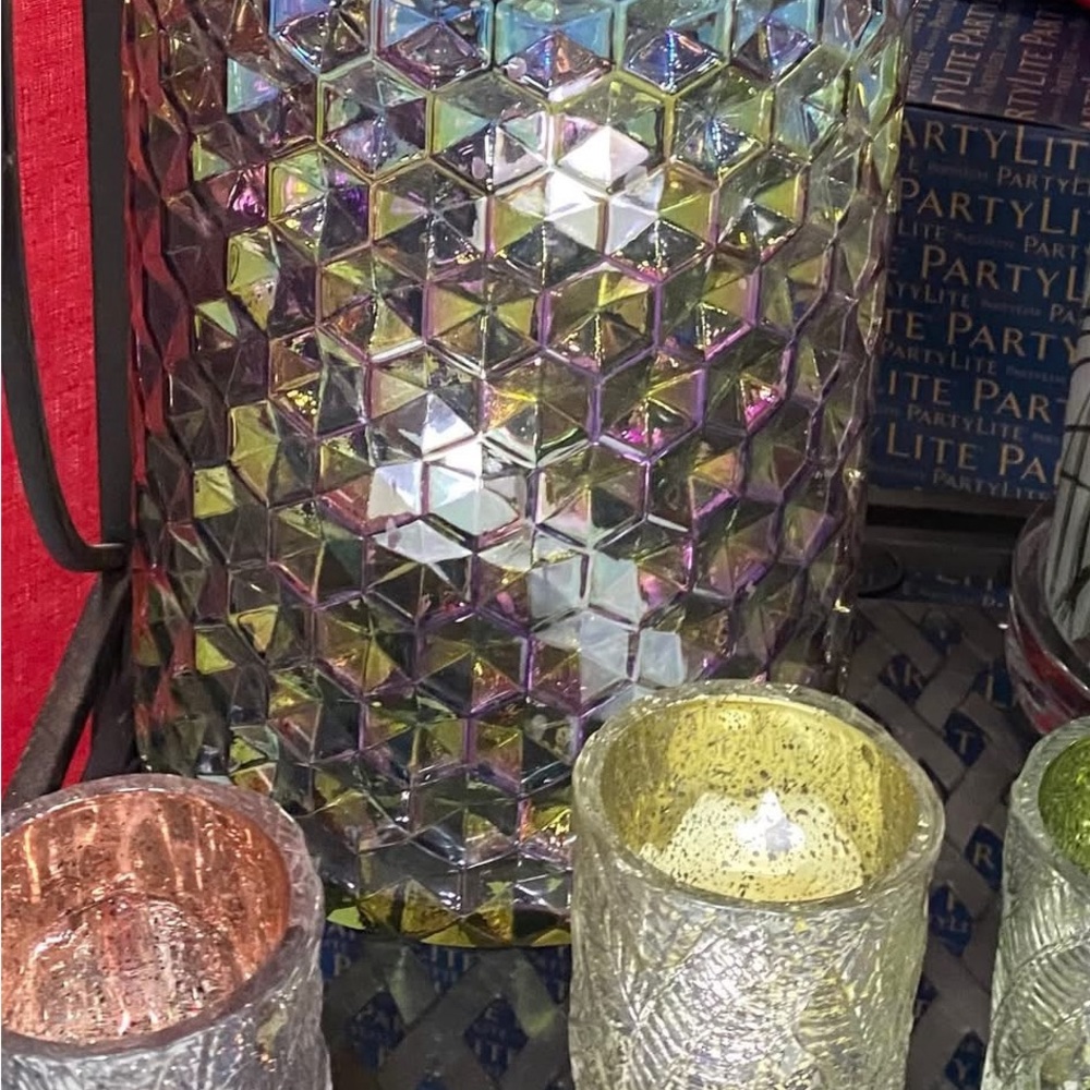 PartyLite iridescent hurricane
